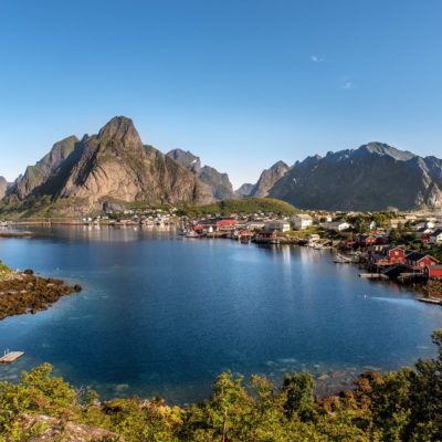 Lofoten med Henningsvær og Reine , Norge, nordmannsreiser, norden